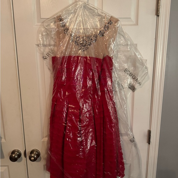 NWT BCBG Max Azria Marina Gem Illusion Dress in Rio Red - Size Large - Picture 12 of 14
